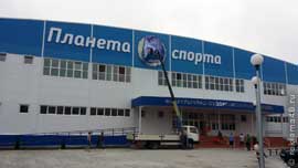 Монтаж натяжной лицевой панели светового короба